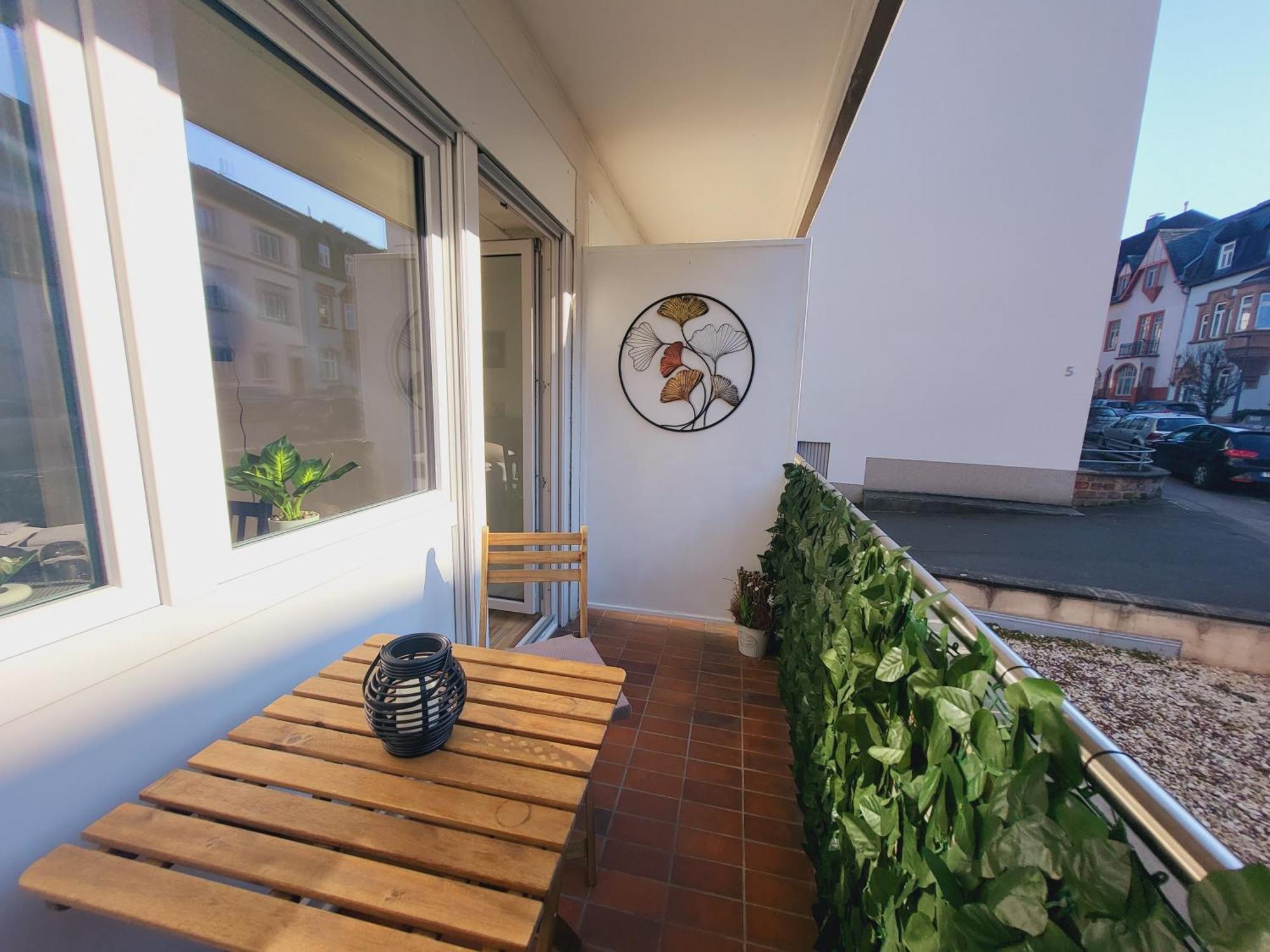 Zentrales Apartment Mit Balkon Und Parkplatz Trier Ngoại thất bức ảnh